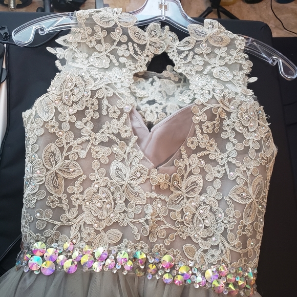 RHINESTONE  GREY PARTY DRESS!! - Picture 2 of 8
